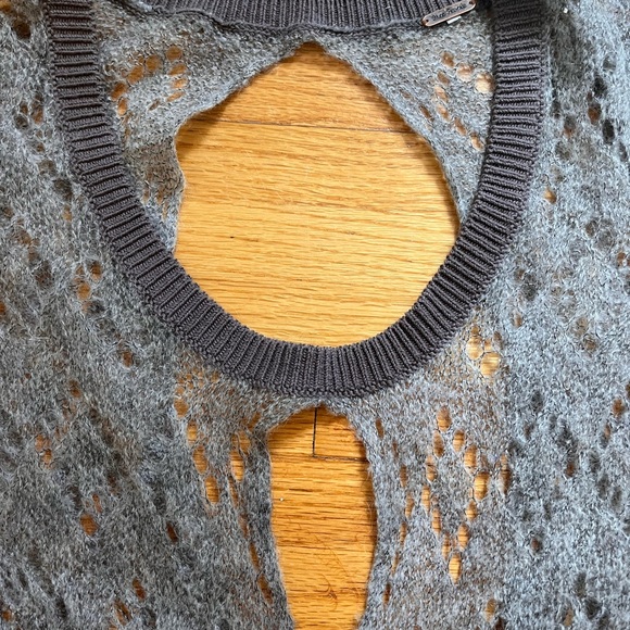 Free People Sweater - Picture 3 of 5